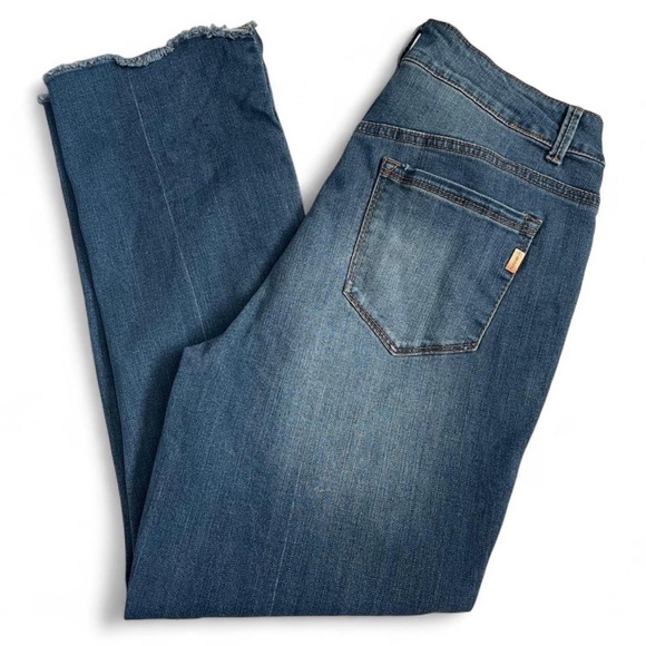 1822 Denim Straight Leg Jeans in Blue - Picture 1 of 4